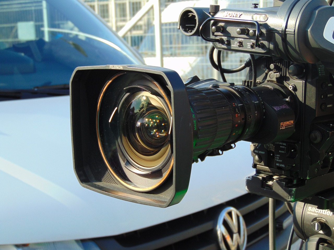 Public Perception and Media Coverage (image credits: pixabay)