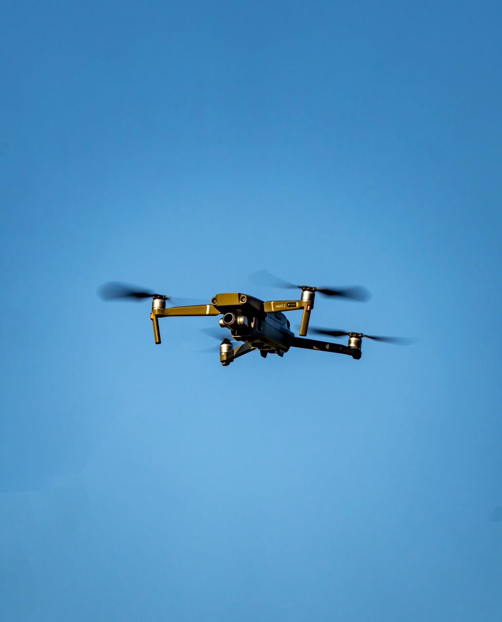 Weaponizing Technology: Drones and Gadgets (image credits: pixabay)